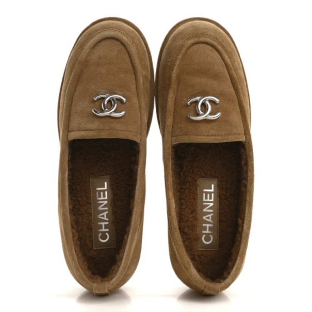 ❌SOLD❌ CHANEL Moccasins New in Box Dark Beige Loafers size 36 full set - Picture 1 of 8
